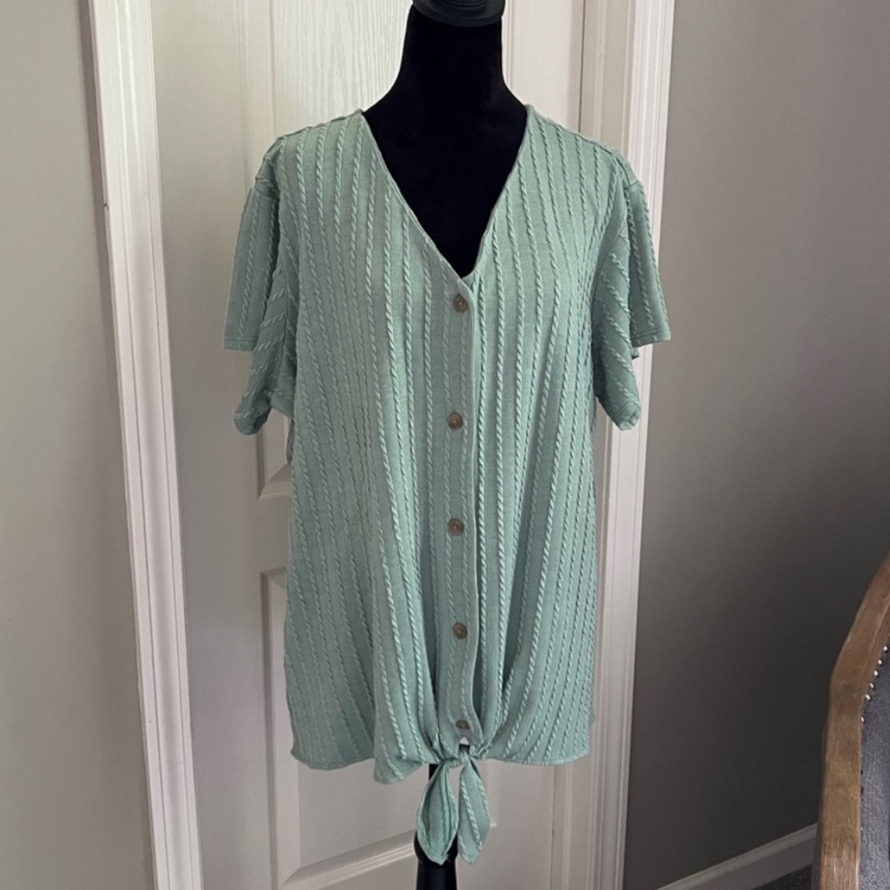 Weatherproof Light Green Button-Down Shirt